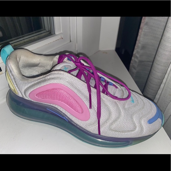 Air Max 720 physic Powder - Picture 3 of 8